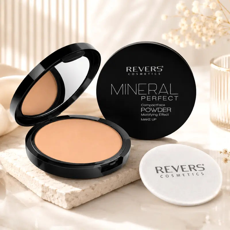 Mineral Perfect Compact Powder Mattifying & Skin-Perfecting Pressed Powder
