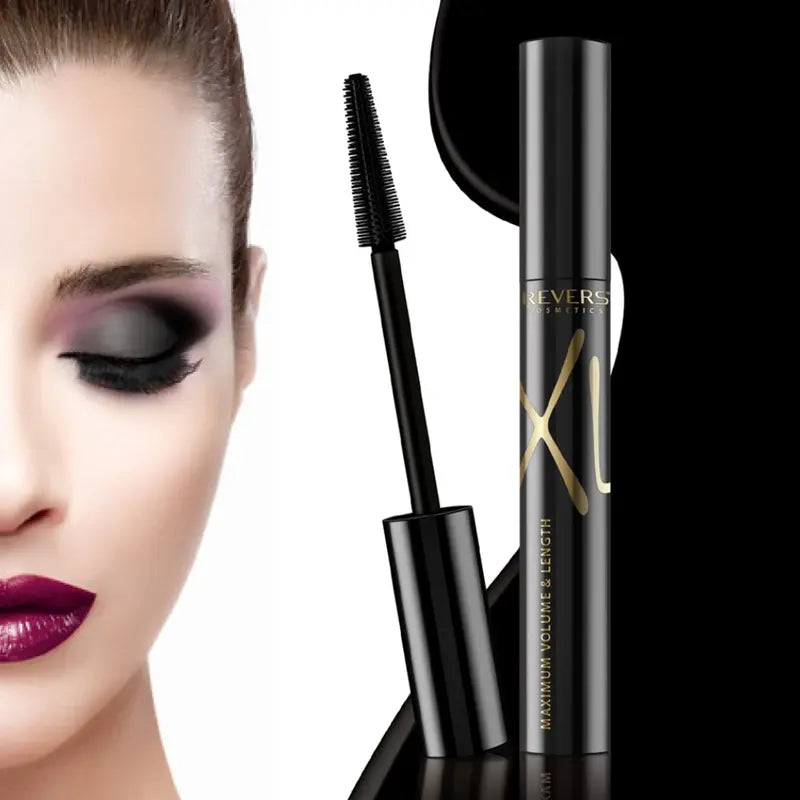 XL Mascara Maximum Lengthening High Volumizing and Thickening Flake-Free Formula Black