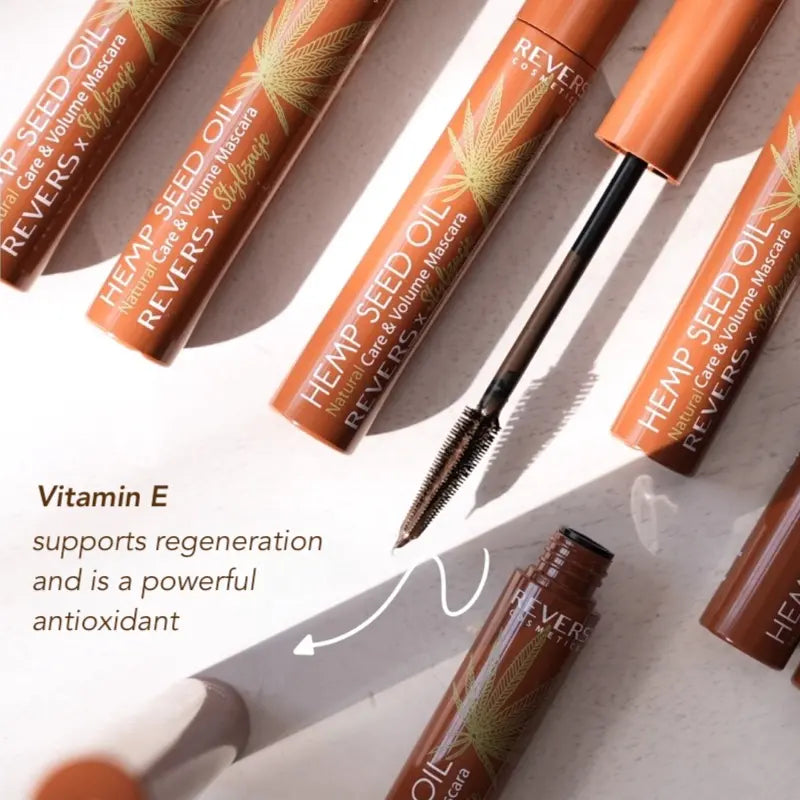 Hemp Seed Oil mascara with text: Vitamin E supports regeneration and is a powerful antioxidant